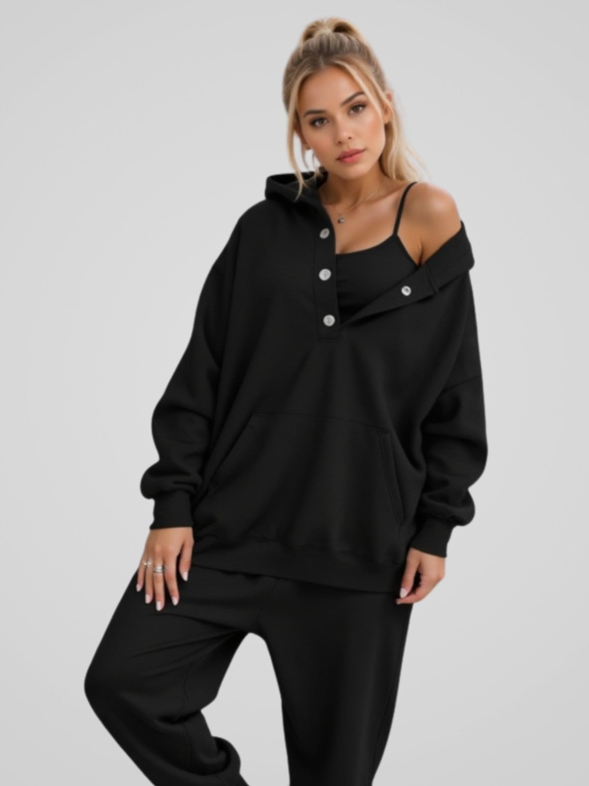 Delilah™ - Oversized Snap-Fit Hoodie
