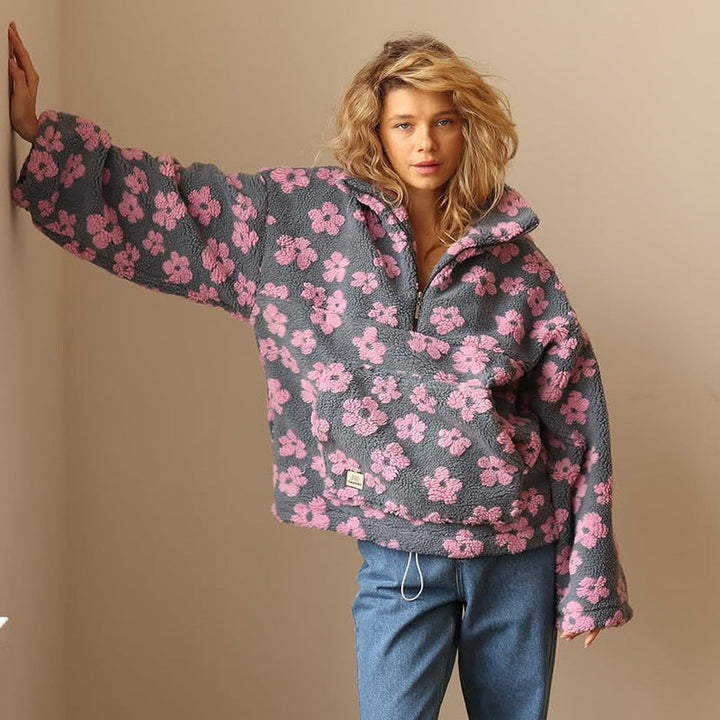 Daisy Bloom Varm Fleece - Comfort and Warmth for Every Style