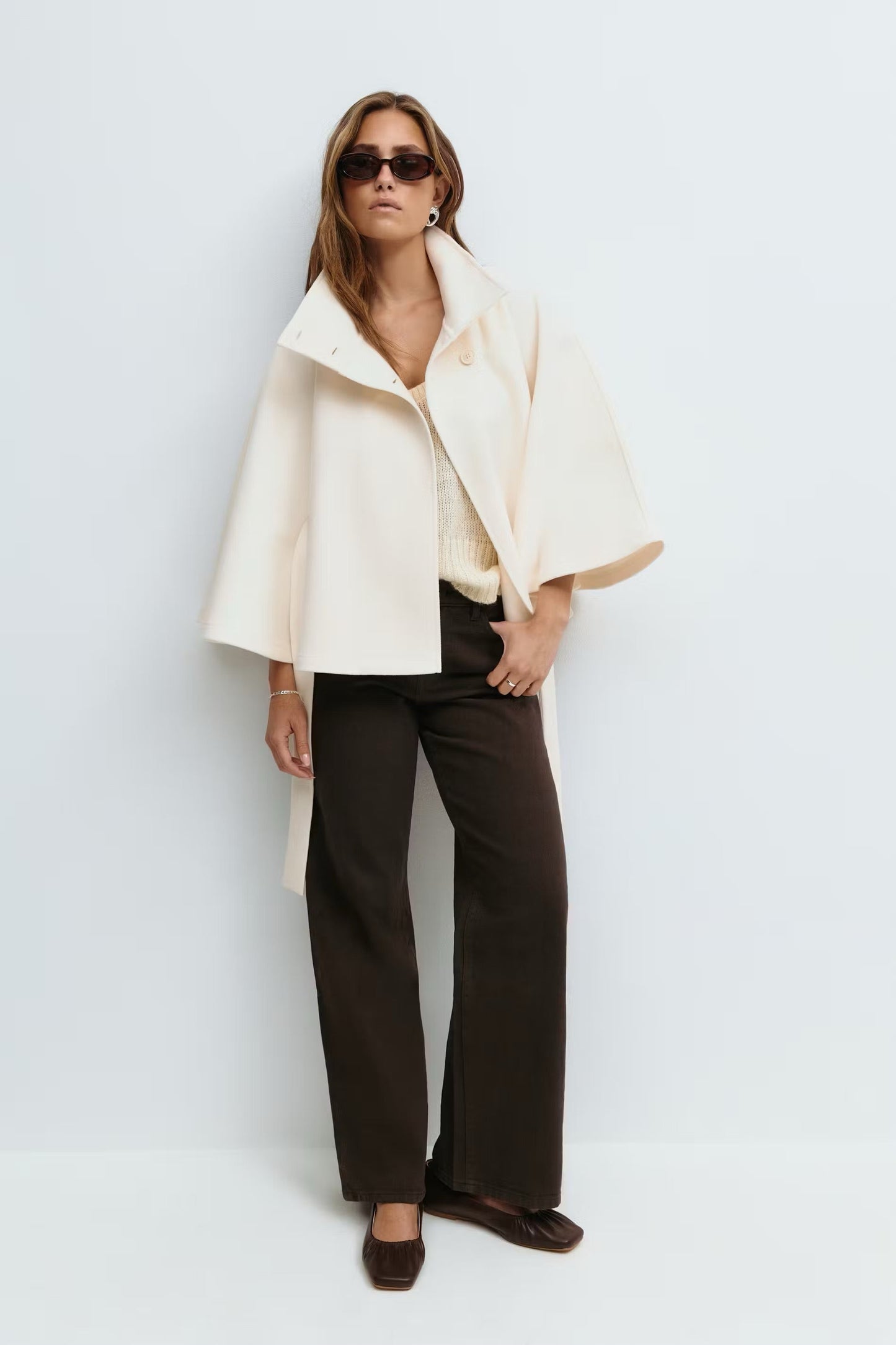 Mara – Cape-Style Jacket for Autumn and Winter