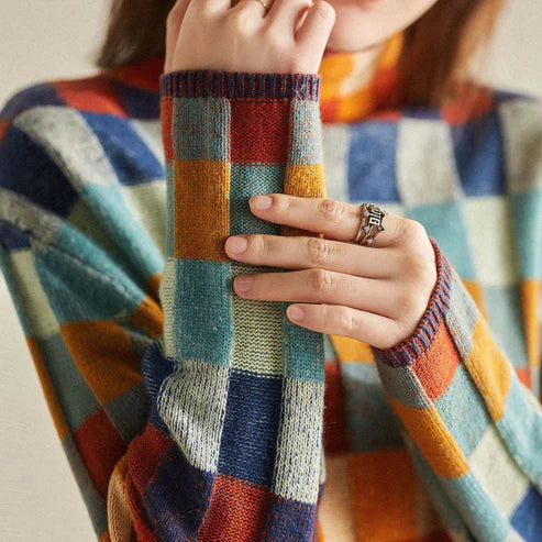 Pamela - Mosaic turtleneck pullover