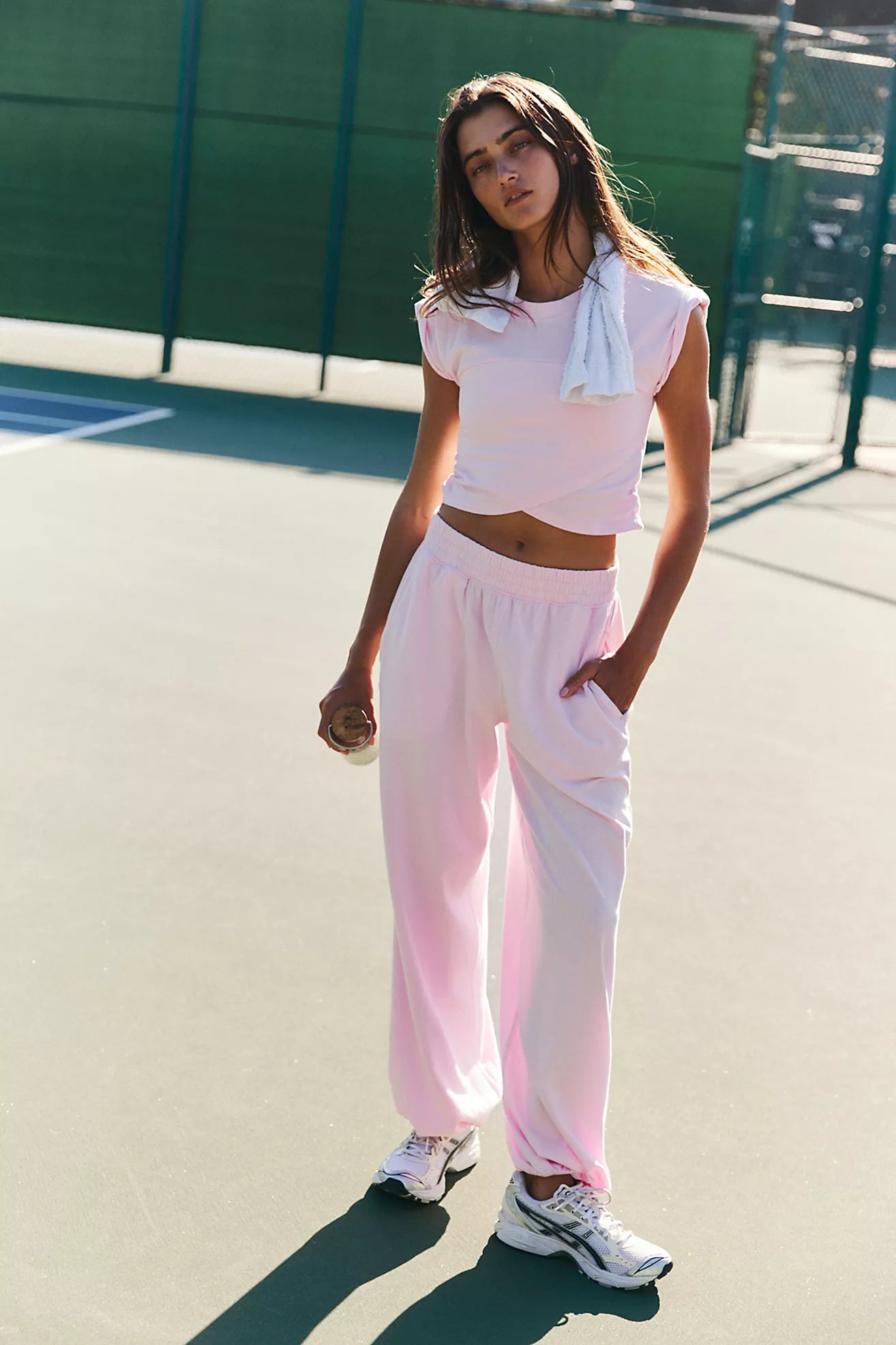 Jena - Loose-fitting trouser and cross-top set