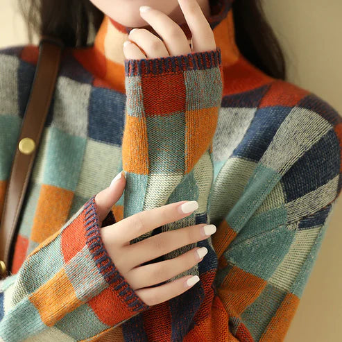 Pamela - Mosaic turtleneck pullover