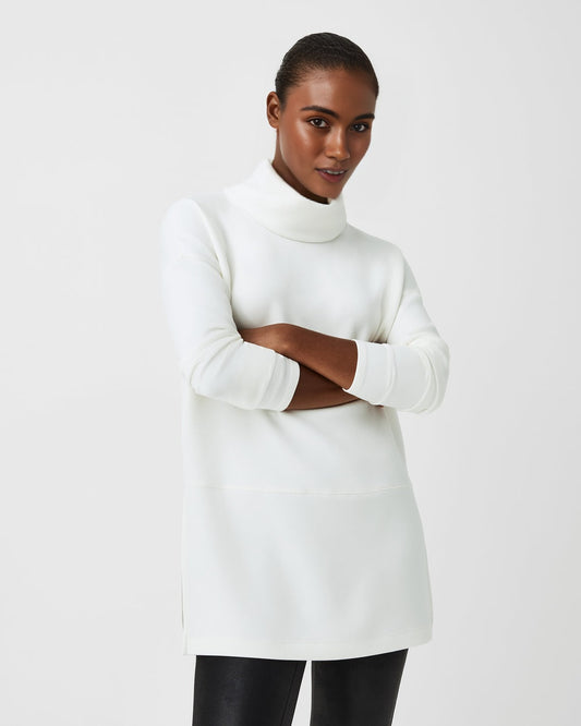 Caeli™ - High Neck Tunic