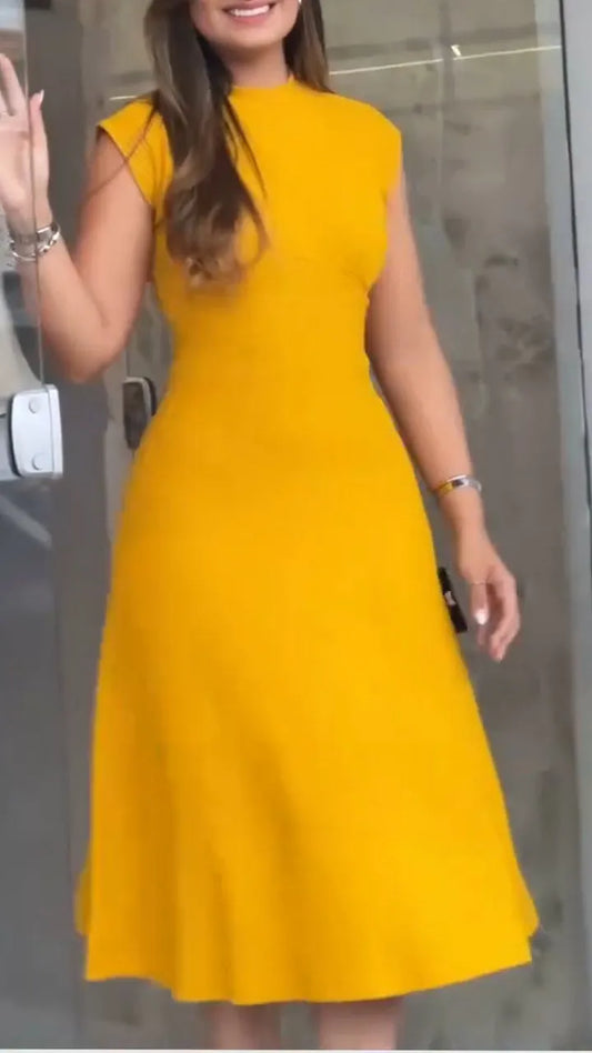 Pía - Casual Round Neck High Collar Dress