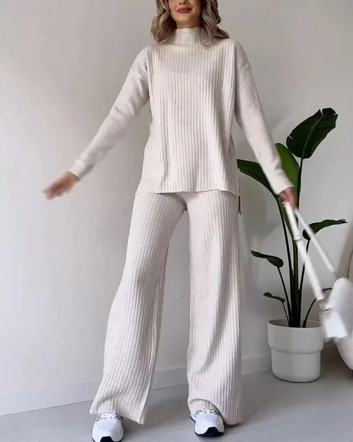 Paris™ - Ribbed Two-Piece Set: Trousers and Sweater