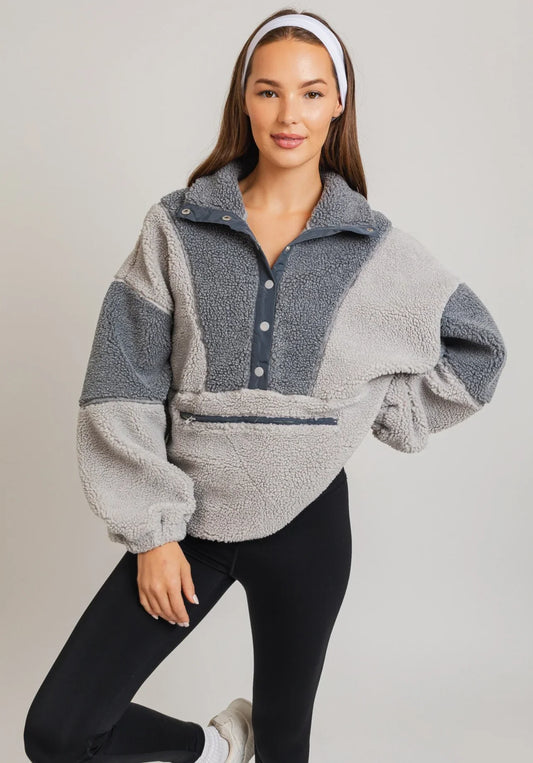 Rue - Oversized Sherpa Pullover