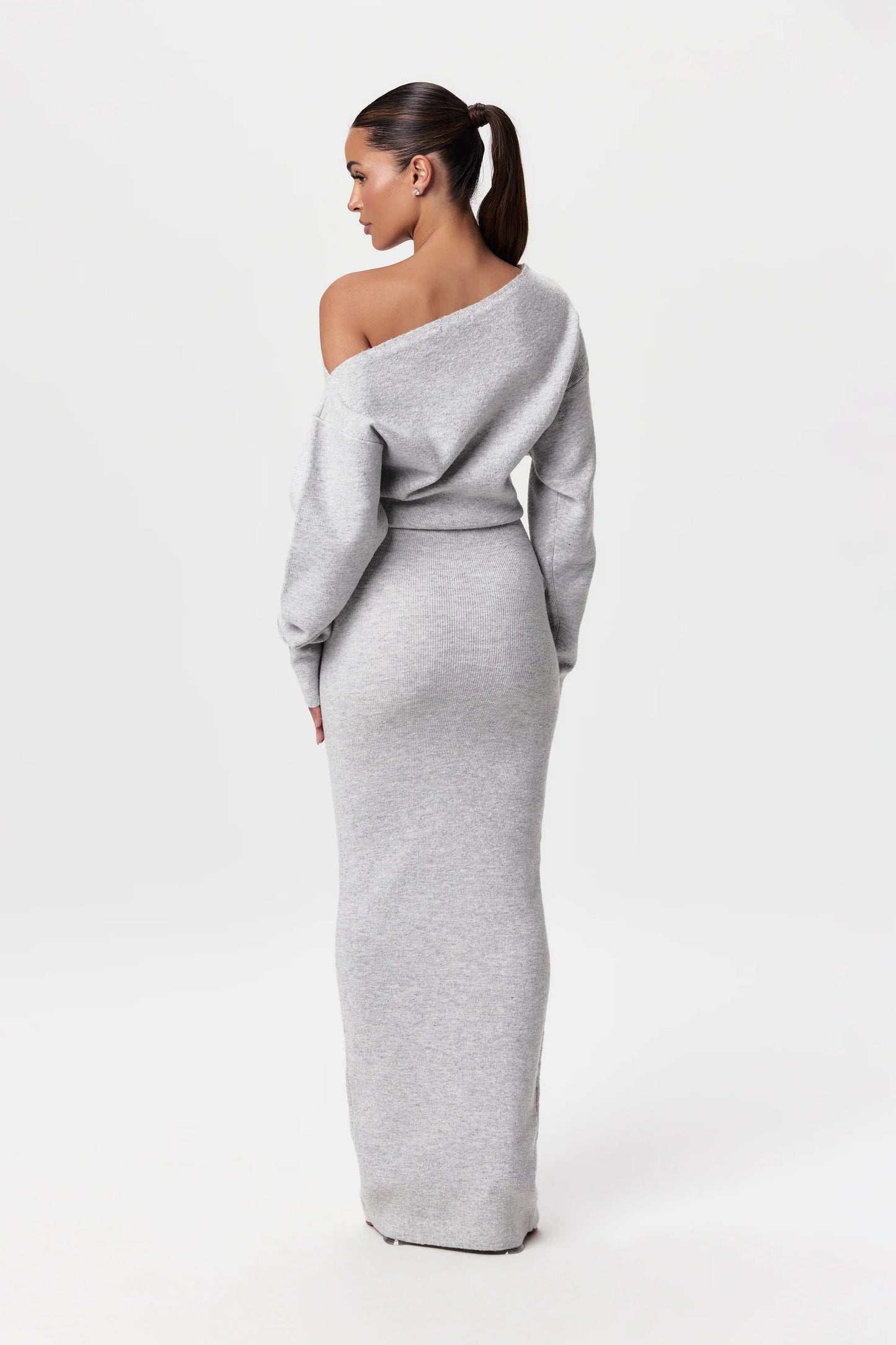 Thais™ - Long off-shoulder sweater-style dress