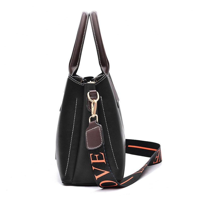 Ceciliane™ - Practical shoulder bag