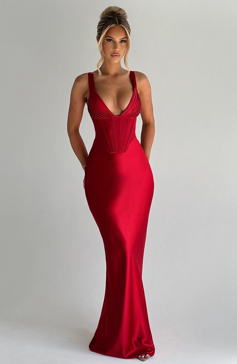 Faith™ - Luxurious and Elegant Red Dress