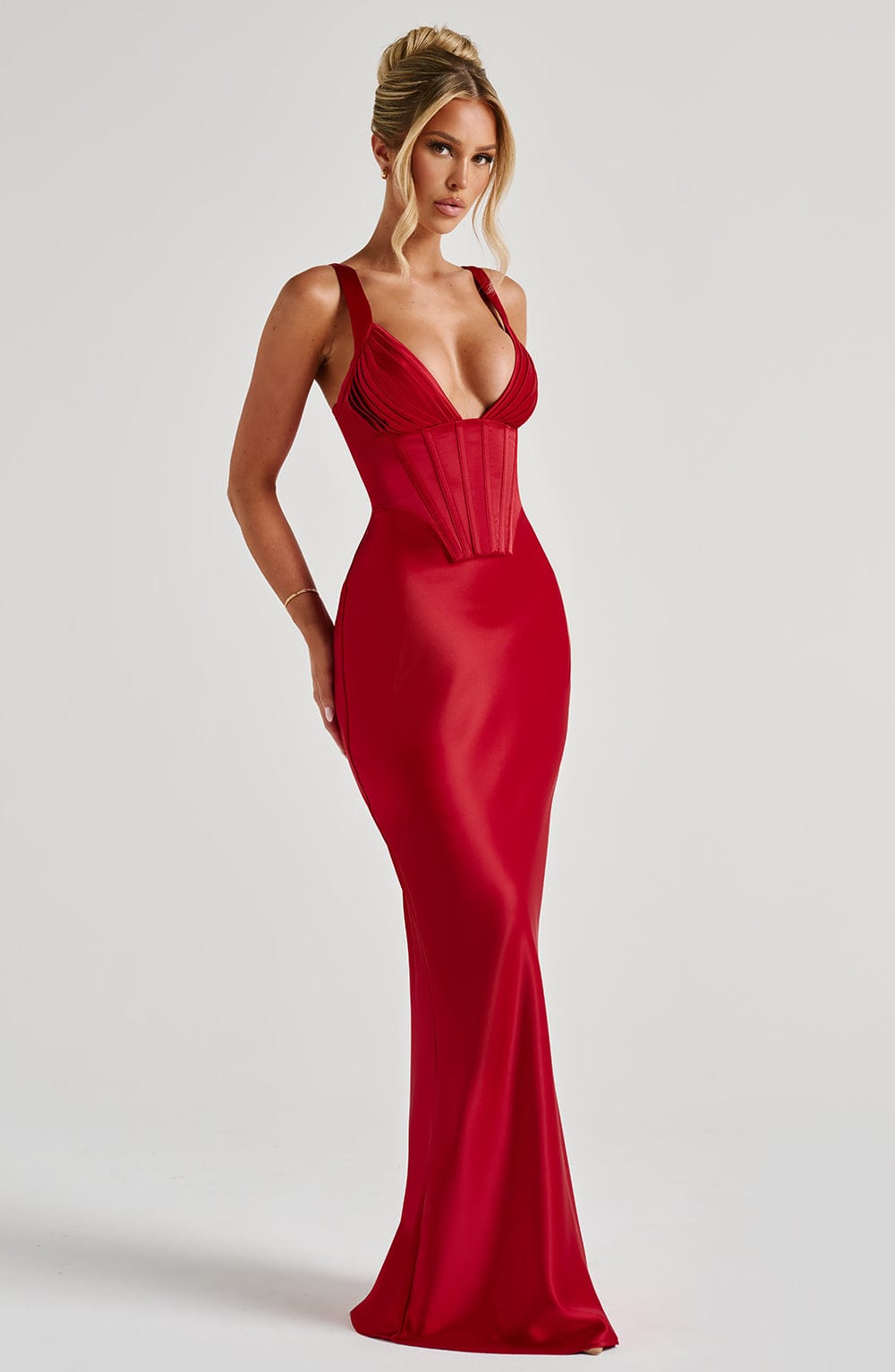 Faith™ - Luxurious and Elegant Red Dress